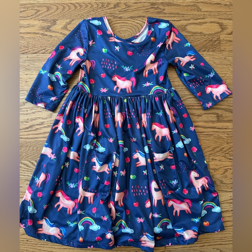 NWOT Mila & Rose Dress, size 5/6